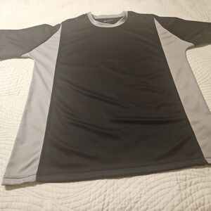 Boombah Sports/Training Shirt Mens Sz XL Black With Gray Trim